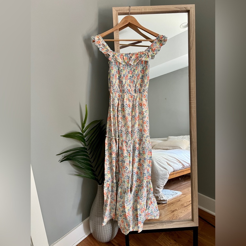 Only worn once! Floral Maxi Dress